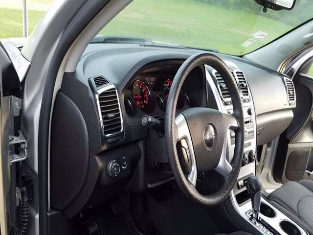 GMC Acadia 2008 photo 8